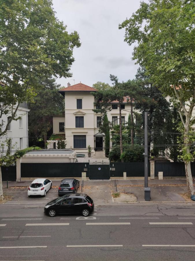 Belges Apartment Lyon Bagian luar foto